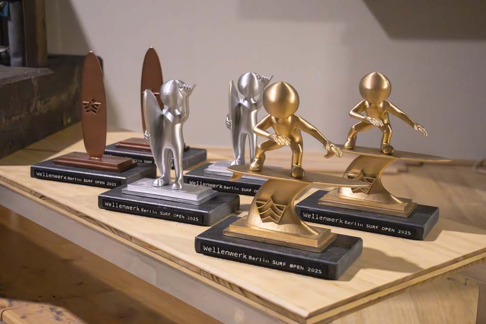 The trophies of the Berlin Surf Open 2025